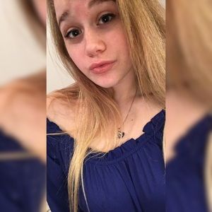 Meet your Posher, Hailey